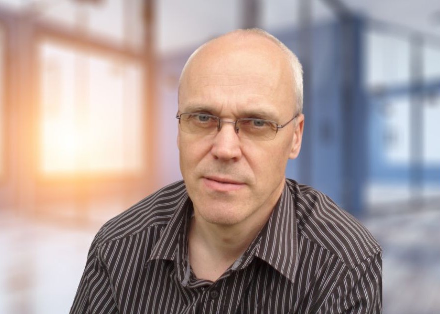 Das Portrait von Hypnose Coach Rüdiger Grebe - freundlich, kompetent, warmherzig.